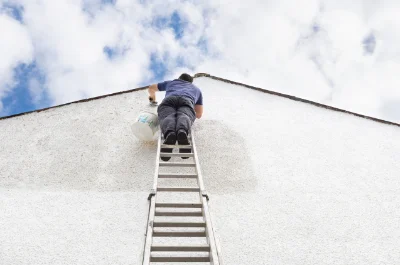 Peinture extérieure à Chartronges — façades et ravalement